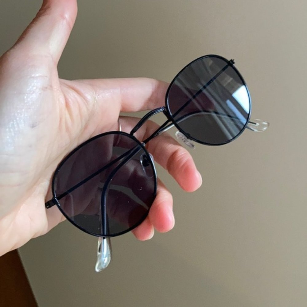 SOLD Retro sunglasses